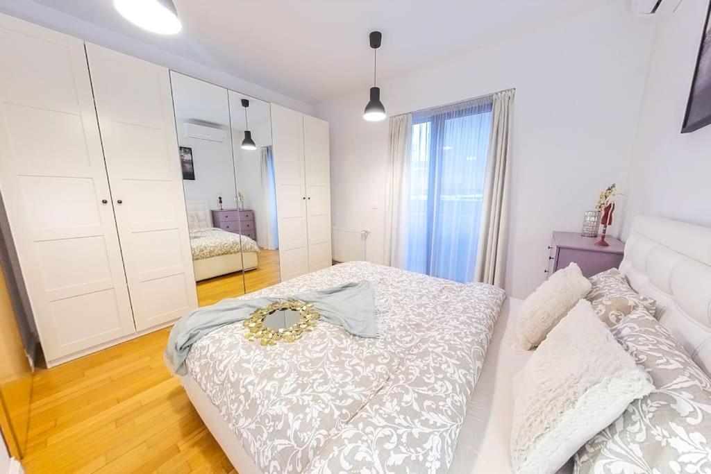 Old Town Spacious Apartment Bucarest Extérieur photo